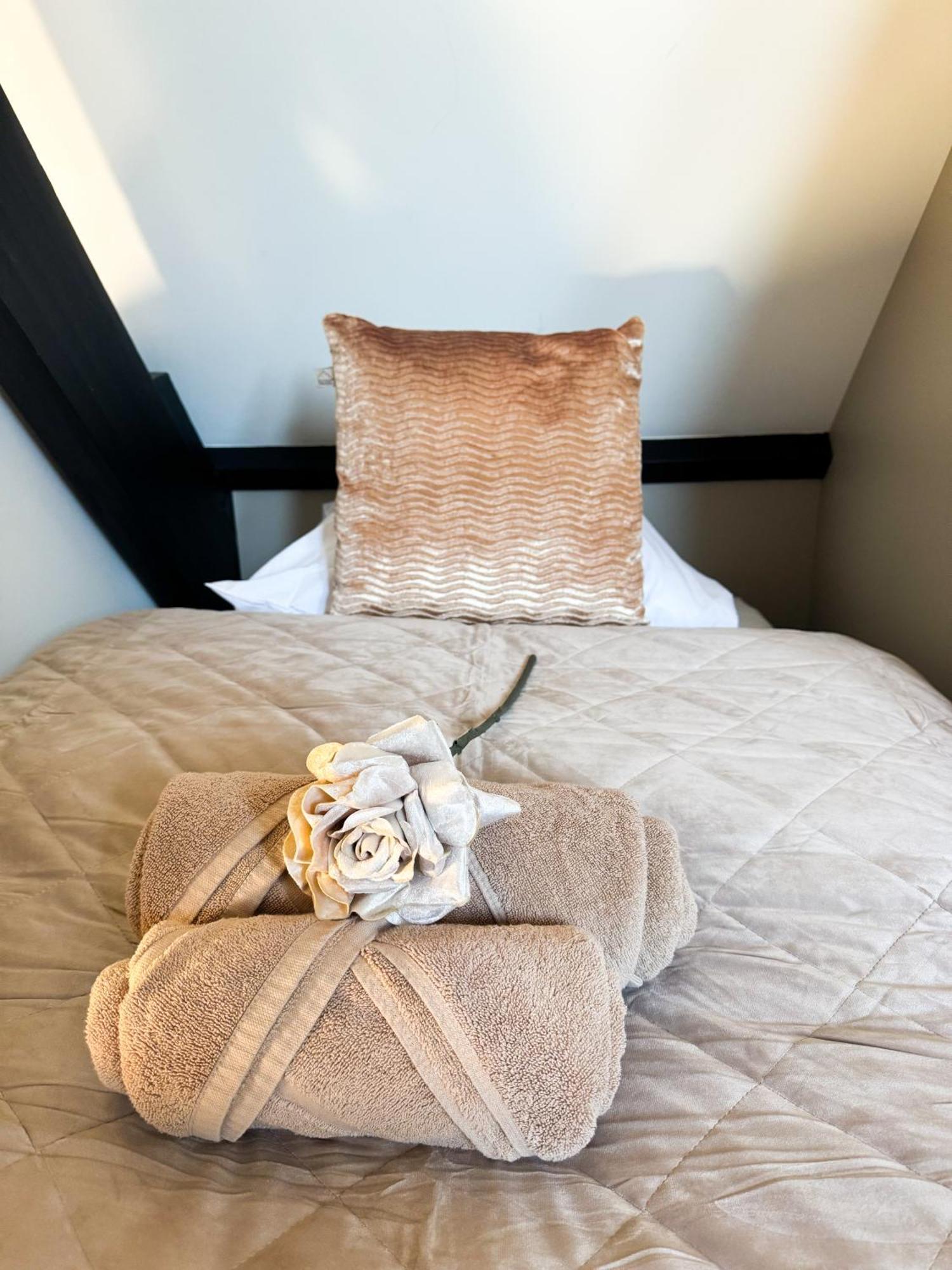 Apartament Celina'S Loft Breda Zewnętrze zdjęcie